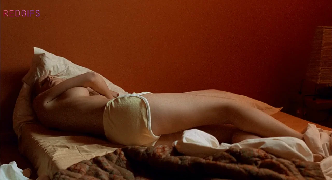 Ludivine Sagnier - Swimming Pool (2003)