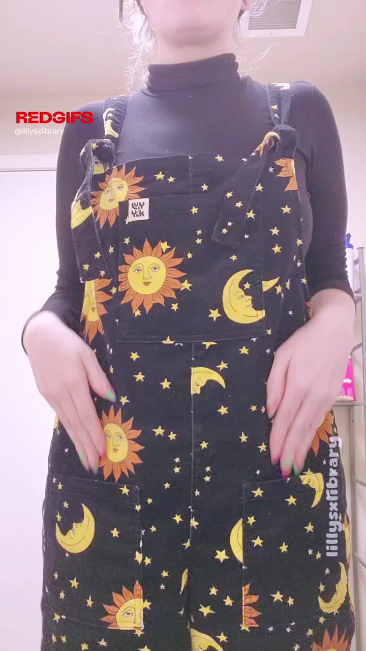 Librarian Slut Stripped Naked 😈📚🔥