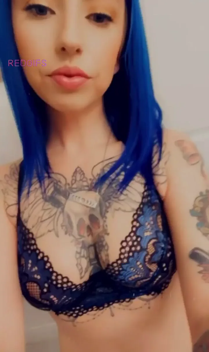 im 5'2 and feeling blue haha