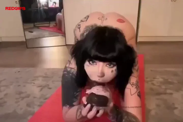 Average Goth Slut Training 🤤🤤