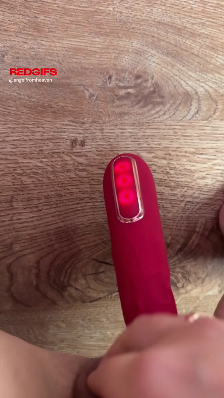 TheBadPeach's Insane Grool-Drenched Vibrator Pullout