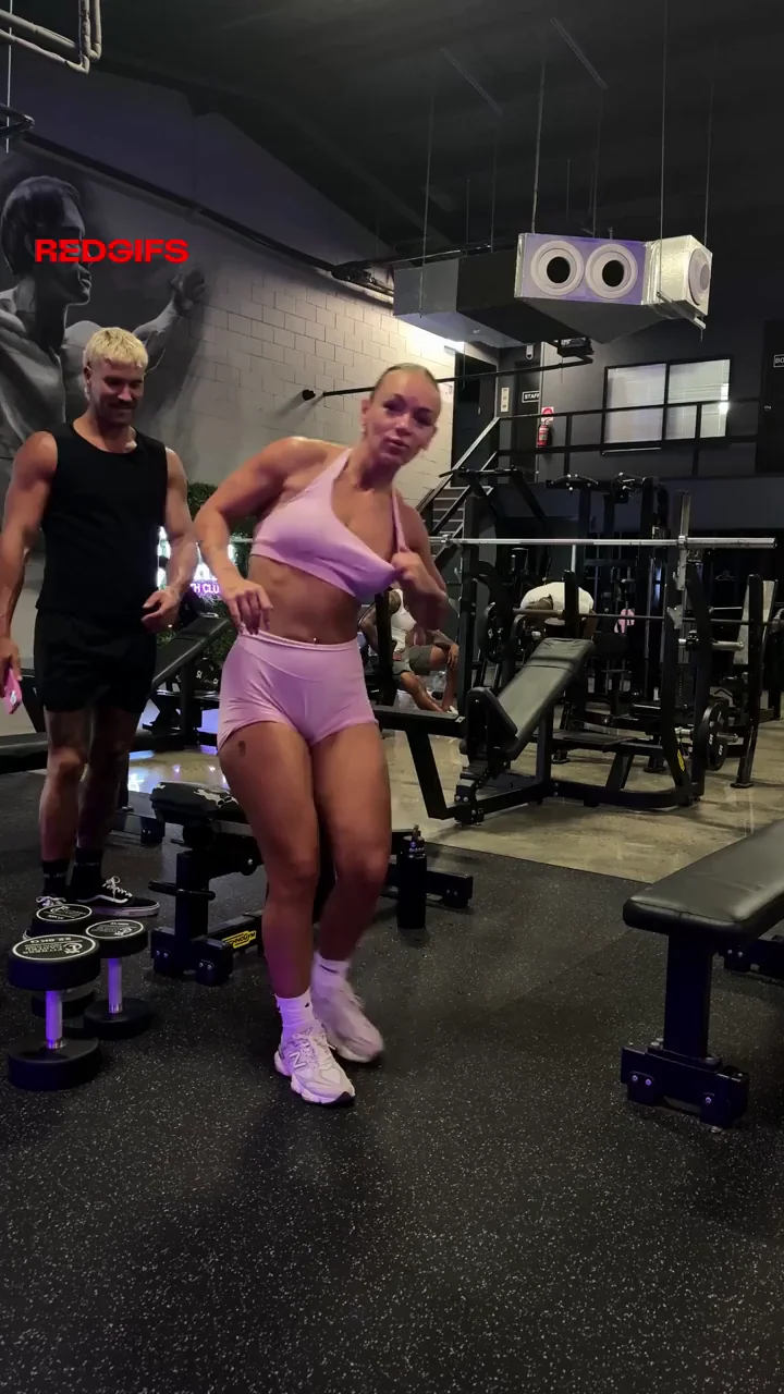cheeky gym flash