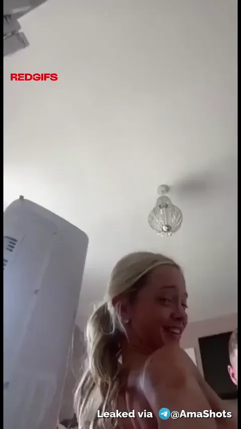 College slut fucking the front desk new hire at the dorms