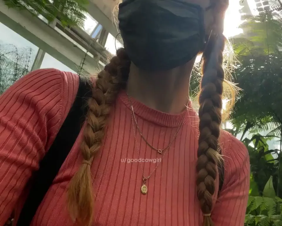 We could have so much fun at the zoo ? [f]