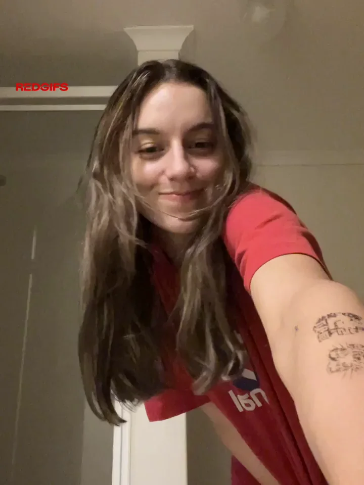 Revealing my small boobs