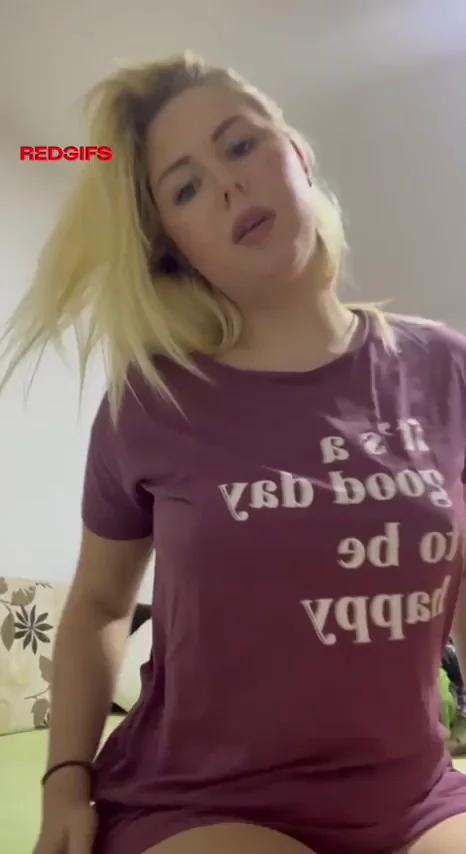 Blonde Swedish Slut Reveals Her Tiny Perky Boobs 😍🍒