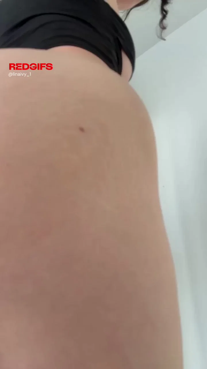 Do I look fuckable from this view ? [btbf]