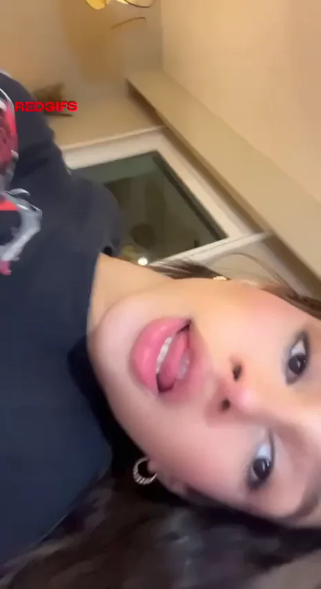 wondering if straight guys are into 18 yr old trans girls