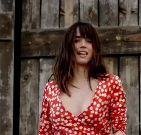 Ana de Armas' Jiggles !