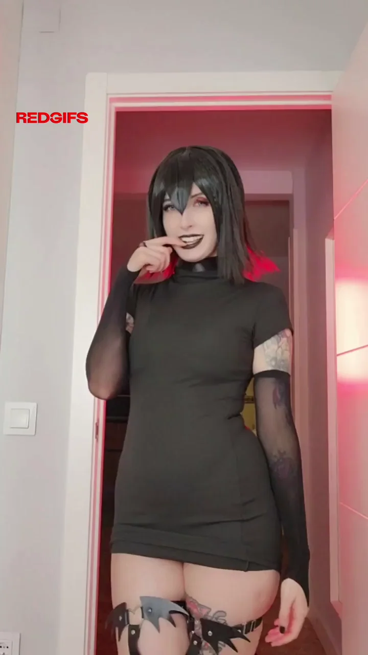 Mavis Dracula from Hotel Transylvania by Kerocchi