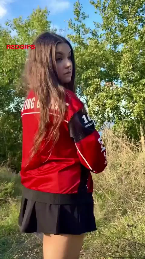 Street Slut Flashes Massive Tits in Red Jacket 😈🍈🍈