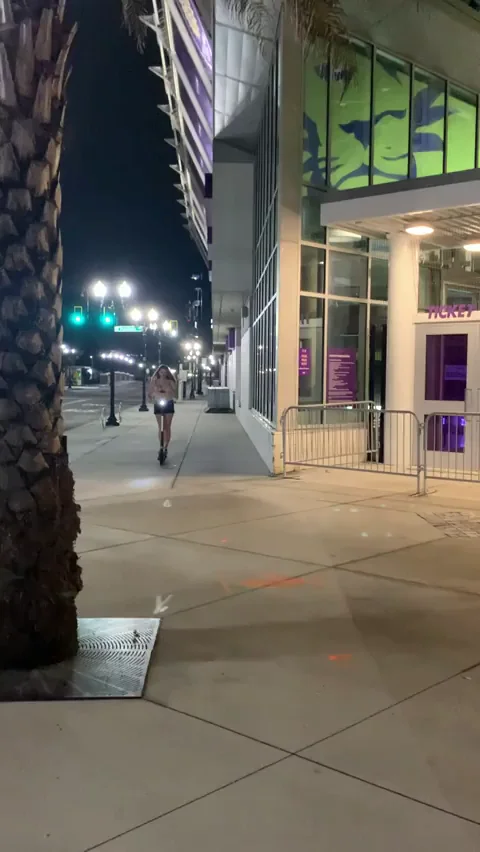 Enjoy one of my first ever flashing videos 🛴💕 beep beep