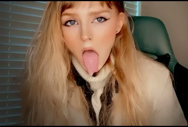 Pre-Errand Ahegao Cummies 😛💦