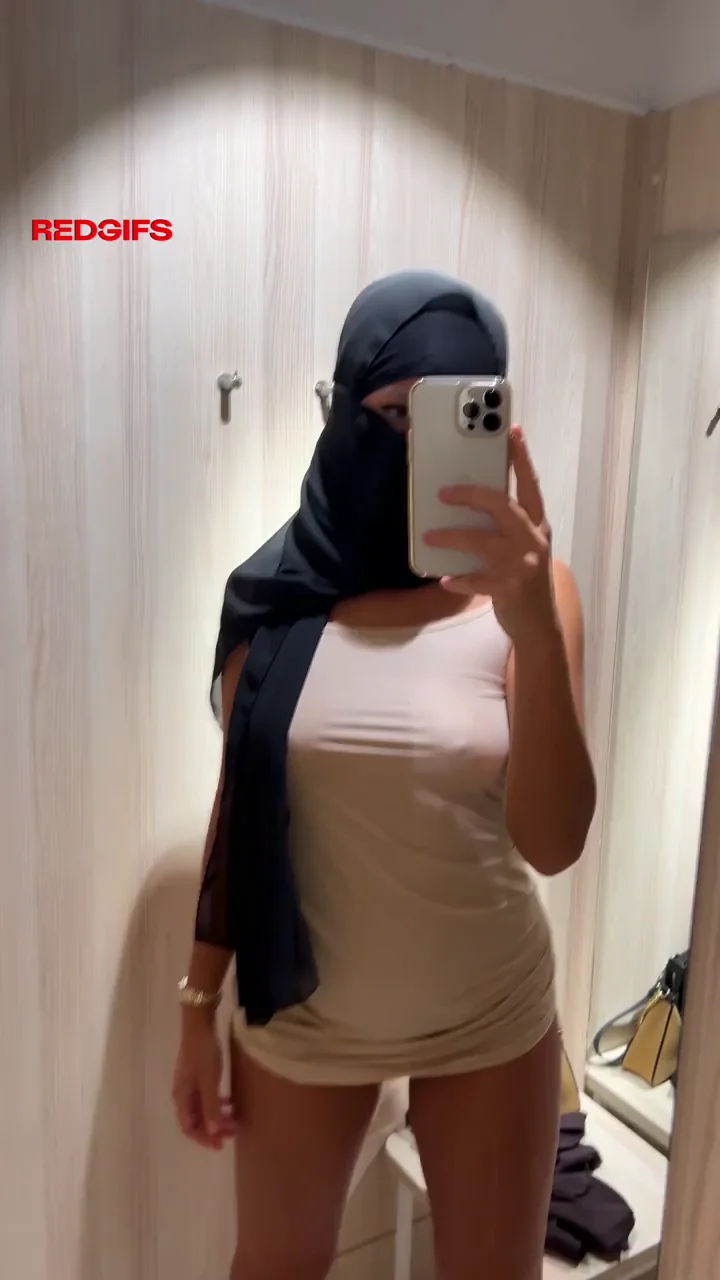 Hijab Slut Teases Big Natural Tits and Pussy in Fitting Room Selfie