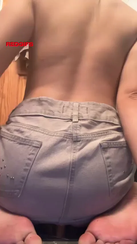 you stretched my 19yo filipina ass or pussy first?