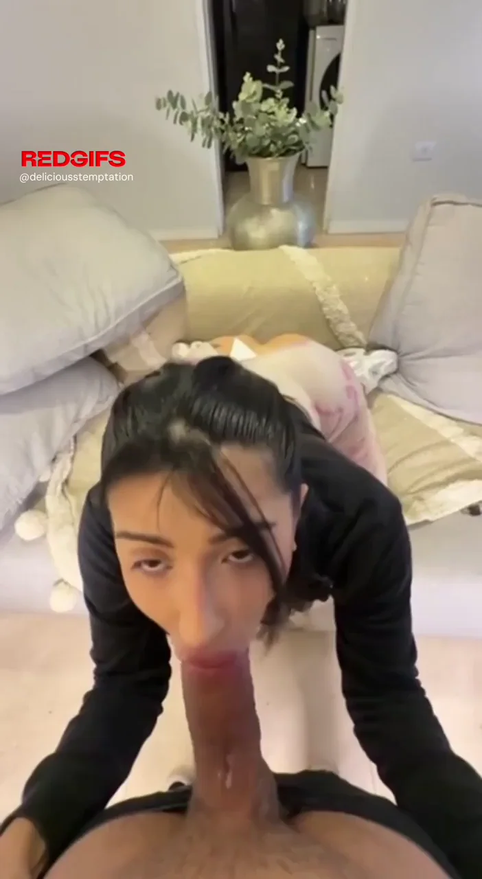 I like to suck it hard