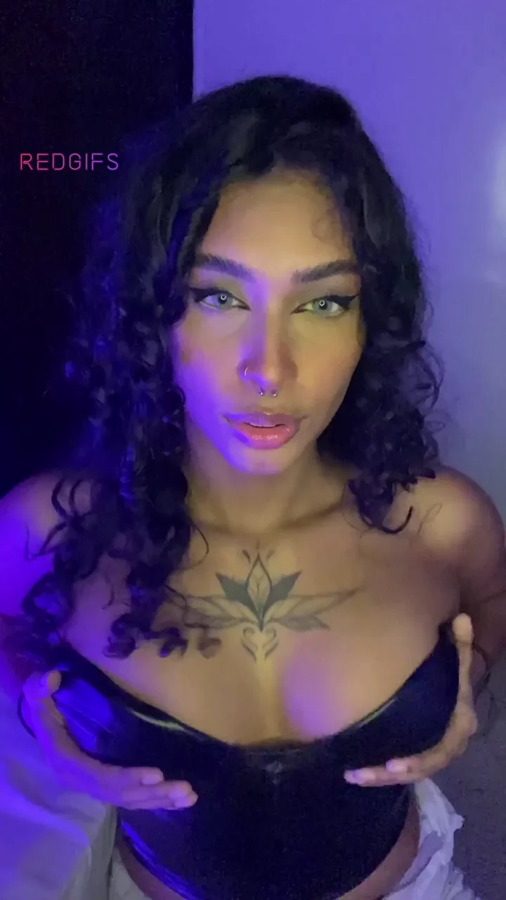 Could you suck my tits? Please, I'm so horny🥺💦[vid] &amp; [pic] 🌸Dick [Rate] 🌸[cam] &amp; [Sext] 🌸 [DOM]✨ Menu in the comments⬇️⬇️