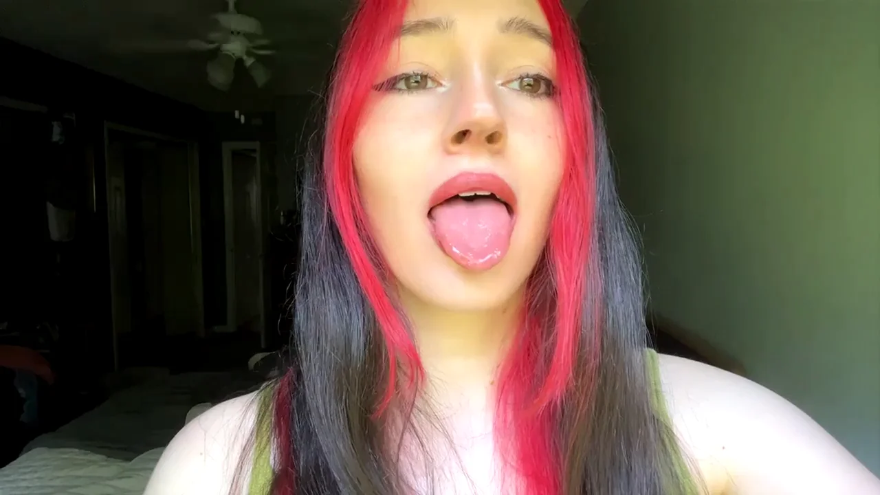 Emo Egirl's Drooly Ahegao Tongue Tease 😛💦