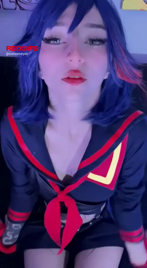 Ahegao Slut Begs: 'Cum All Over My Cosplay Face!'