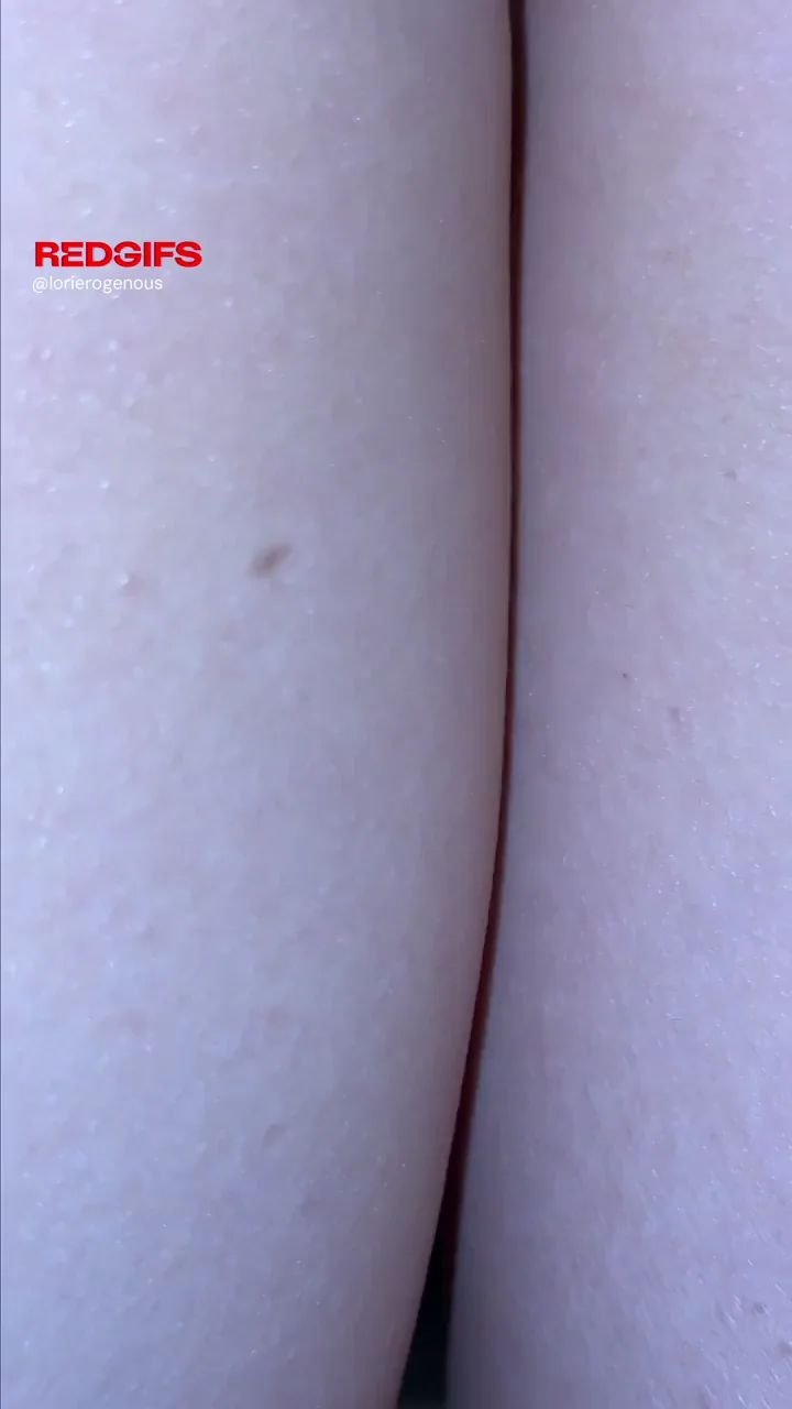 Opening My Tight Asian Pussy View for You 😻👅