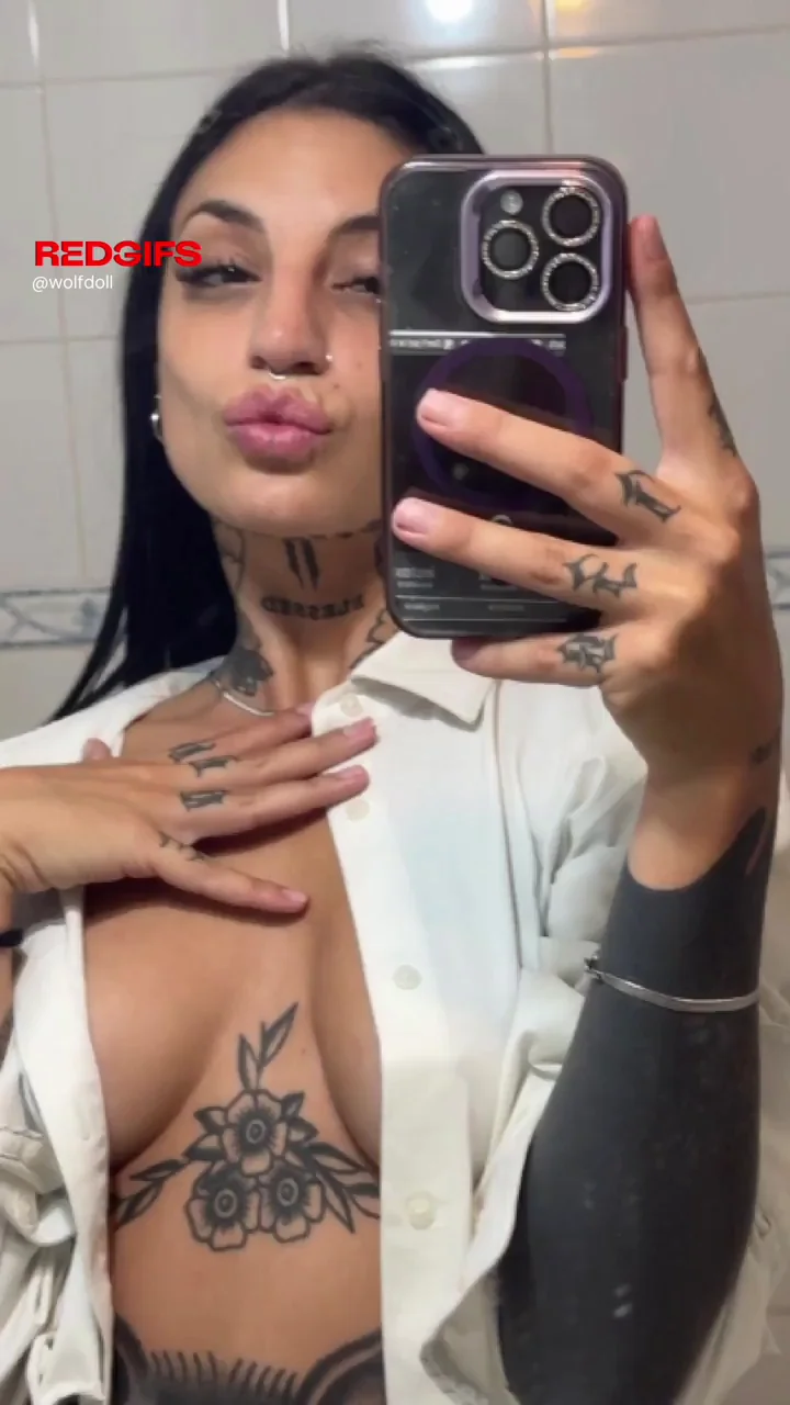 24 Ready to be your fuckdoll