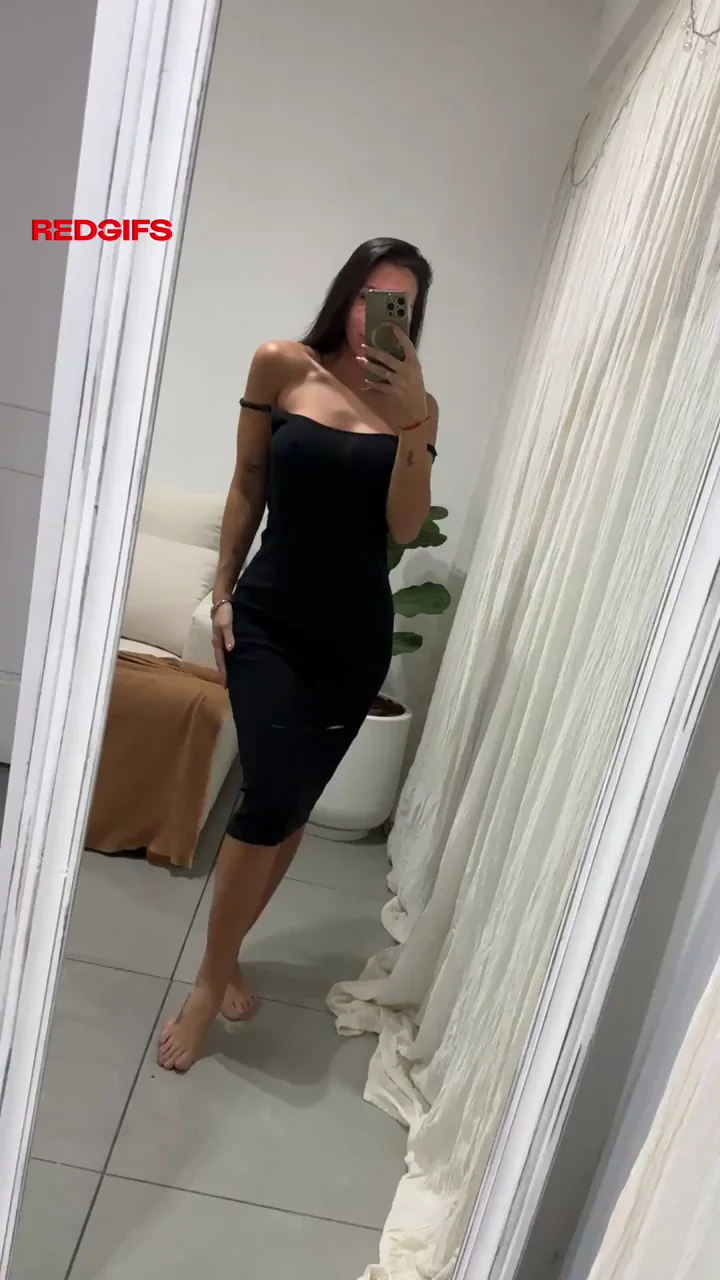hot dress, hot mommy, no hot date