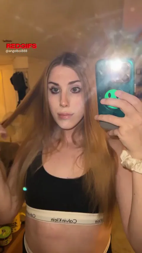 Hope You Don't Mind My Surprise Dick 😘🍆💦