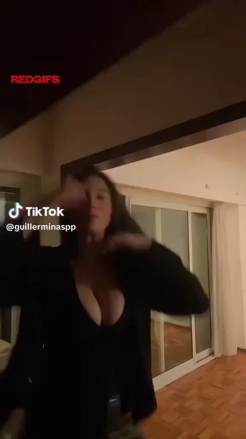 Guillermina's TikTok Tit Tease Explosion