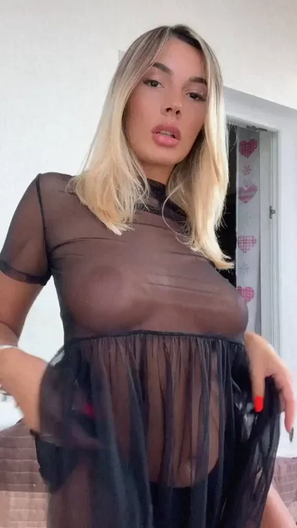 I have a feeling you’d enjoy groping these tits ?