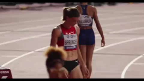 Swiss hurdler Léa Sprunger