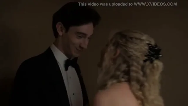 Kirsten Dunst milf