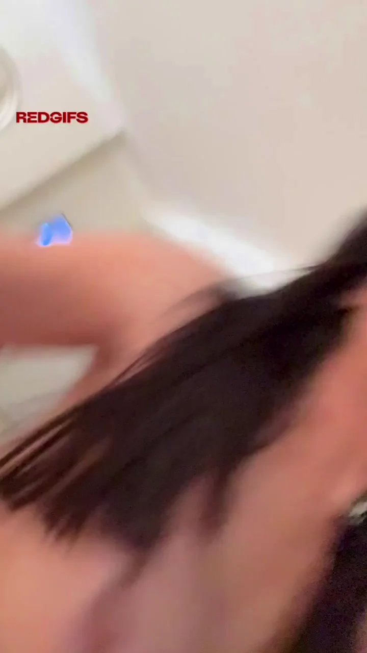 Soft Cumshot on My Pretty Face? Yay or Nay? 🍆💦😈