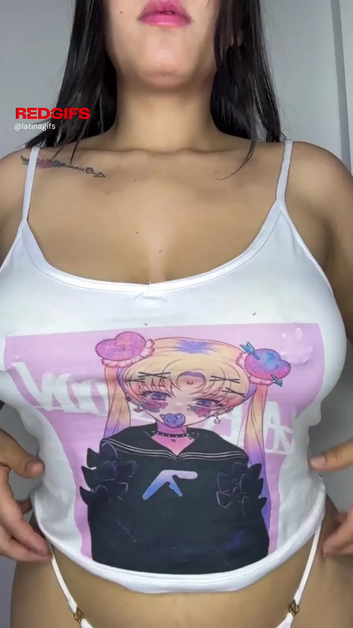 If you were my bf, would you prefer my natural tits