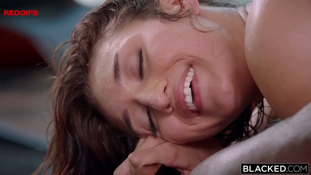 😍 Epic BBC Creampie Finish Leaves Her Blissed Out & Dripping 💦🔥