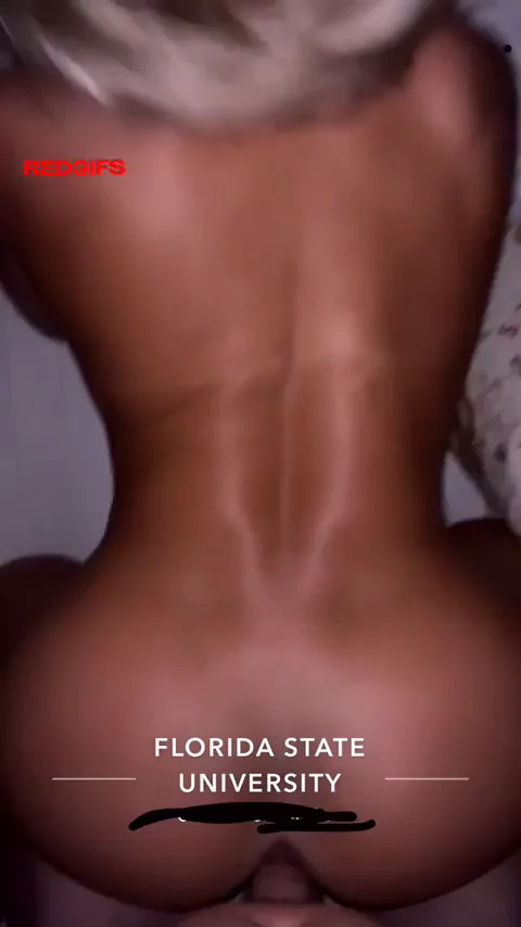Blonde Babe's Juicy Ass Craves Doggystyle Pounding 🍑🔥