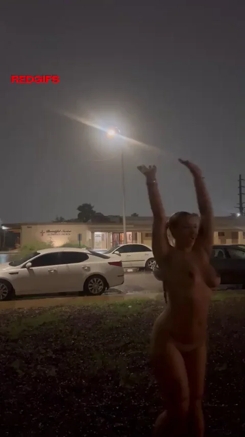 dancing in the rain (f)