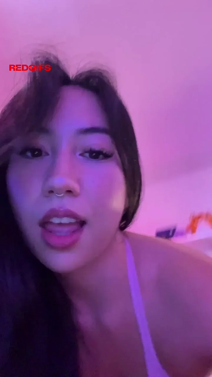 Am I Your Type in This Sexy Pink Glow? 🍑💖