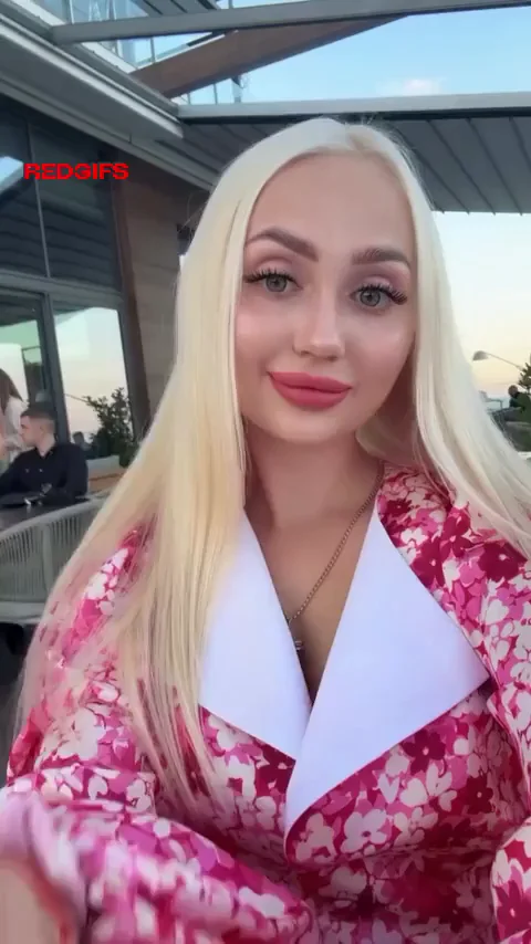 All natural friendly blonde