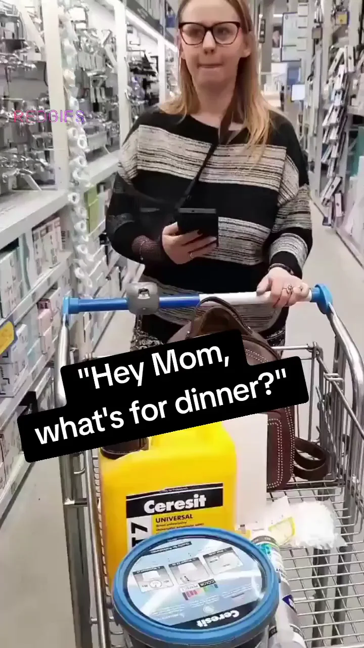 mom is the dinner