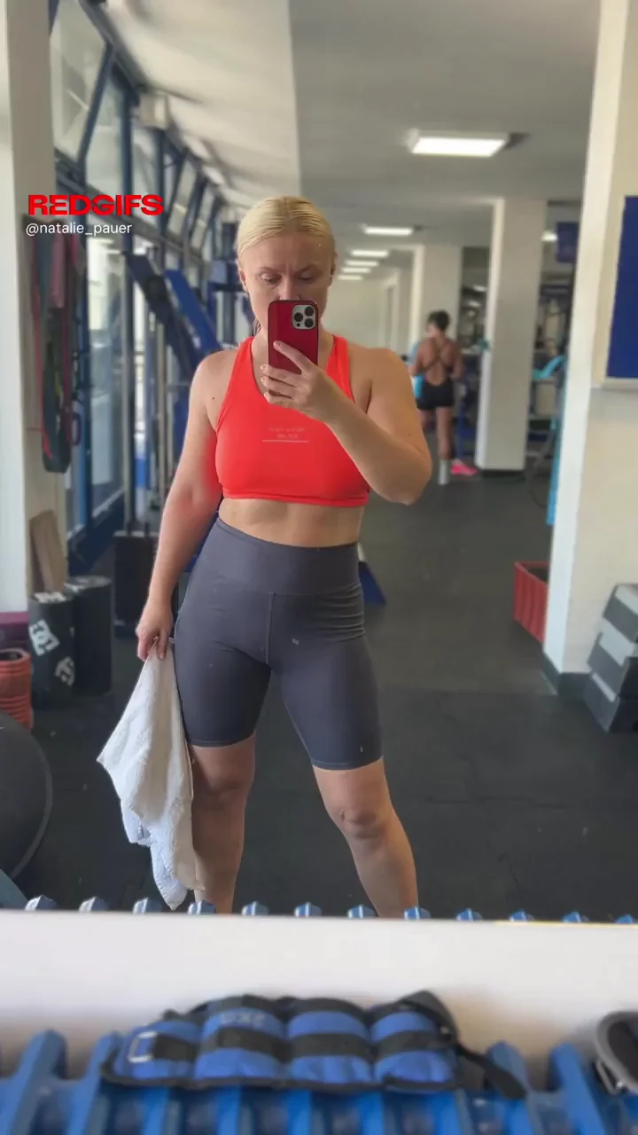 I love the freedom  wearing tight leggings without panties