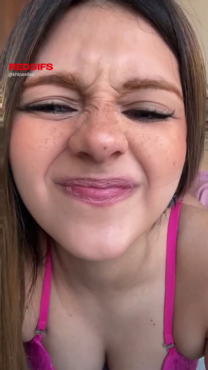 Petite Teen Begs Daddy to Fill Her Up Daily 🍑💦