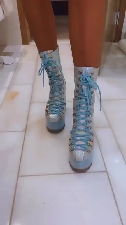 Morgan Avery's Booty Jiggle Tease in Sexy Blue Heels 💙🍑