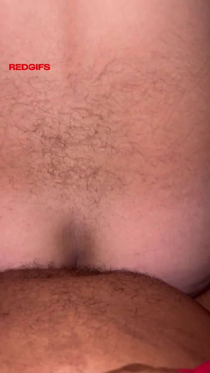 No Eye Contact, No Gay Vibes: Bubble Butt Bro Rides Dick Till Load Dumps in Ass
