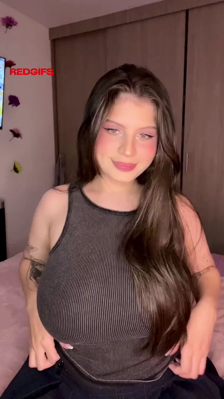 Do you think I look pretty?