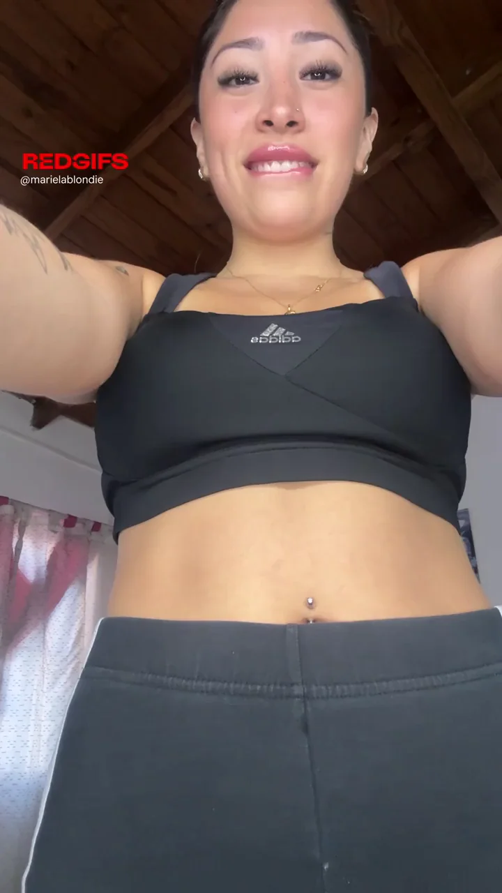 Can you see how wet my cameltoe got?