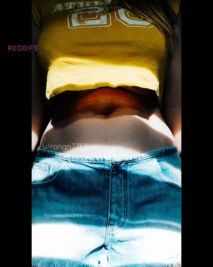 Bigger Than You Thought... Massive MILF Tits Tease 😍🍈🍈