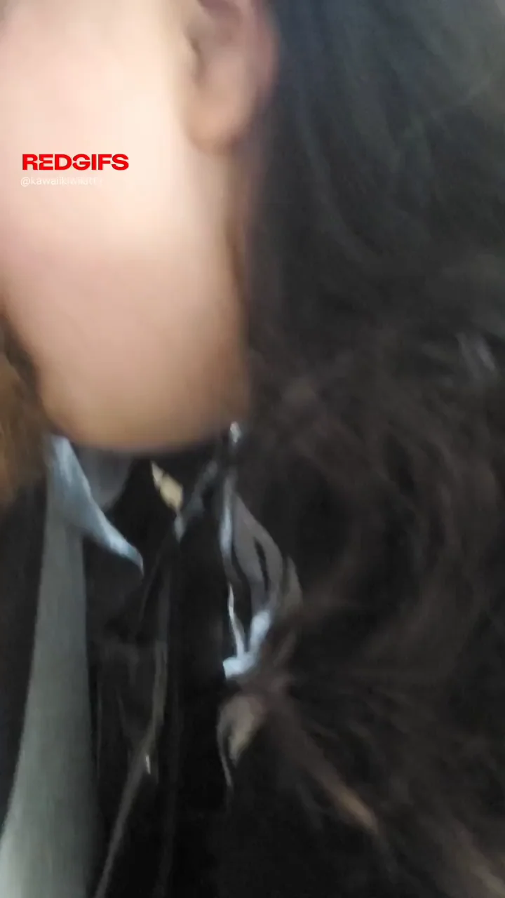 He only gets his hardest from a bj :p