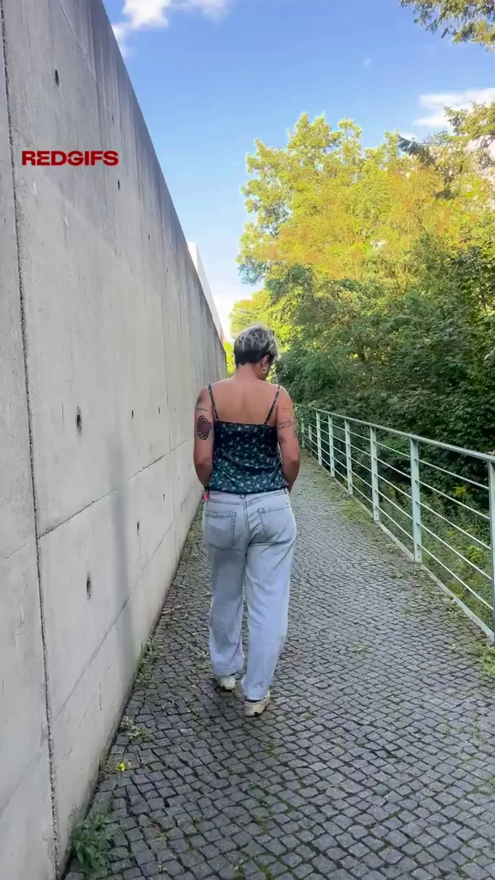 just showing myself to strangers