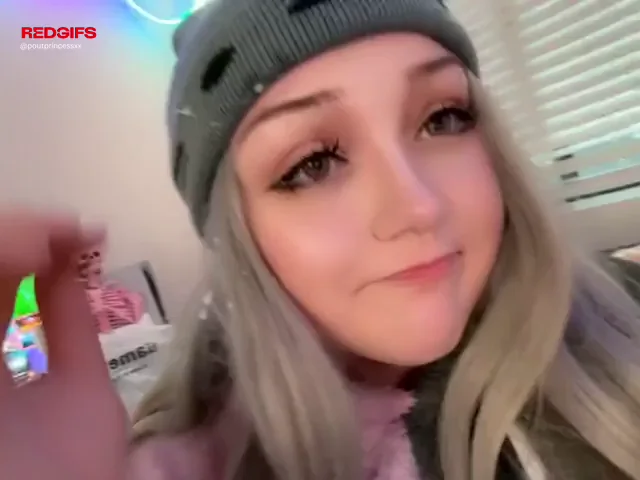 i don’t care if it’s rough or slow i just want cock to stretch me pleeeeaaaae