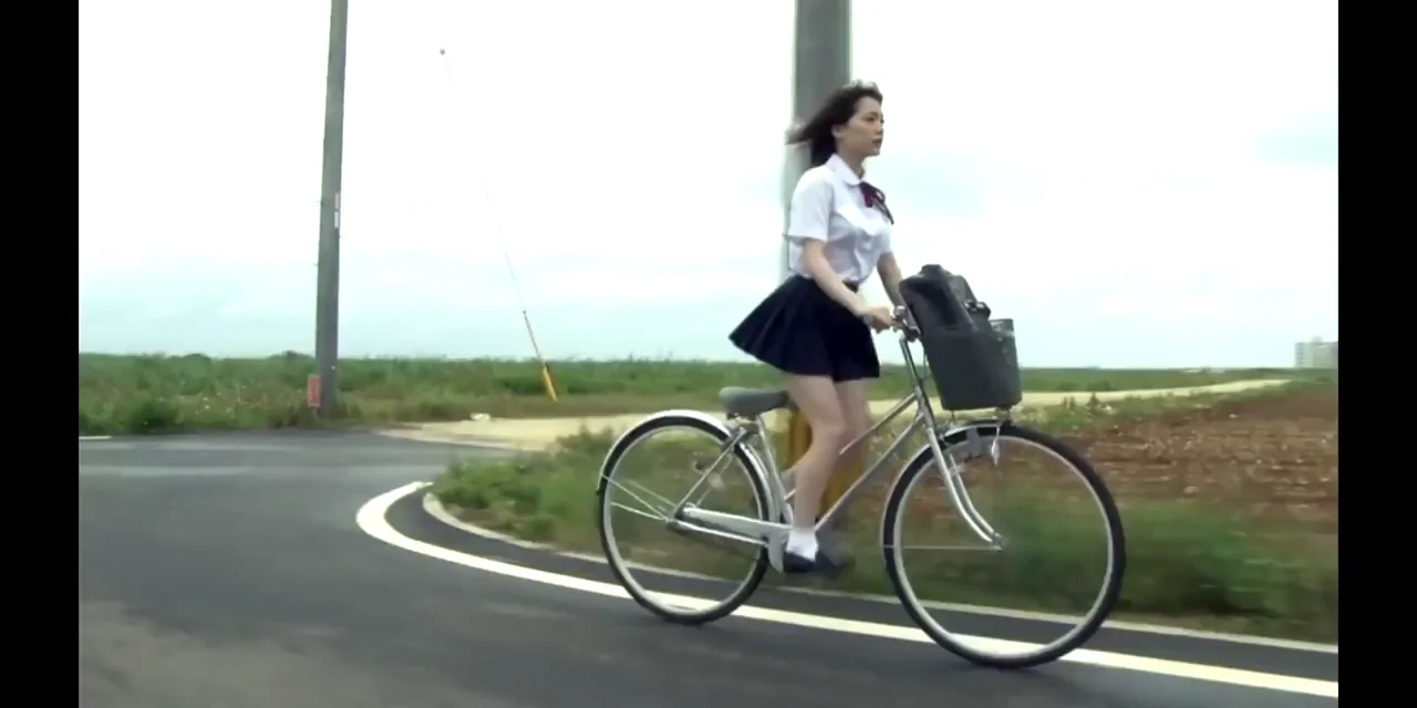 Airi Suzumura ends her bicycling - ABP 176